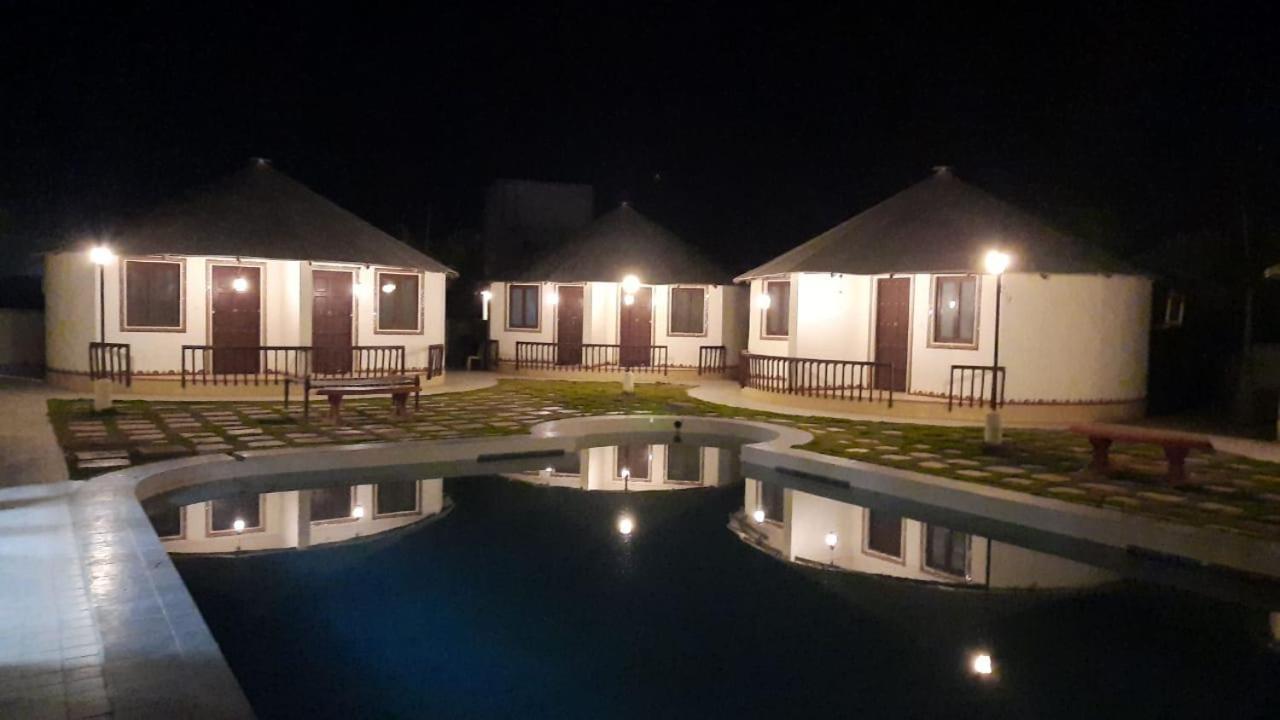 The Village Resort Kodae ภายนอก รูปภาพ